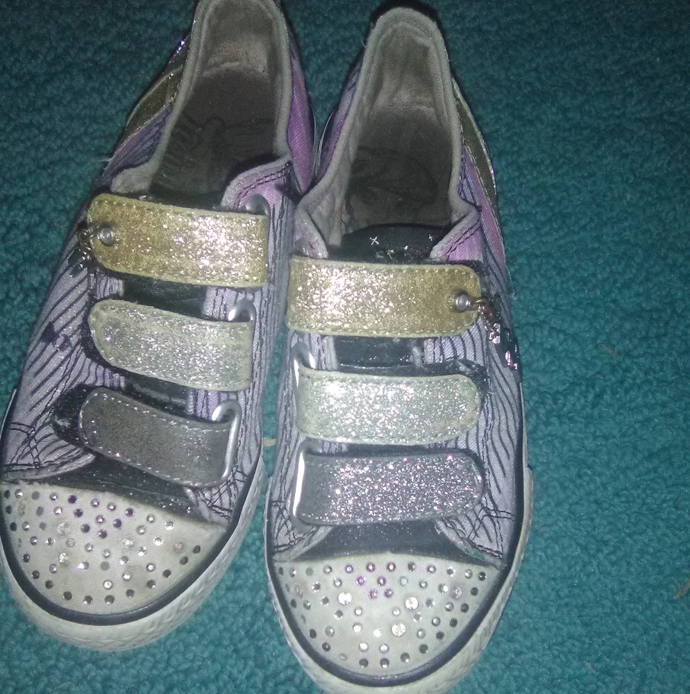 Sketchers light up shoes